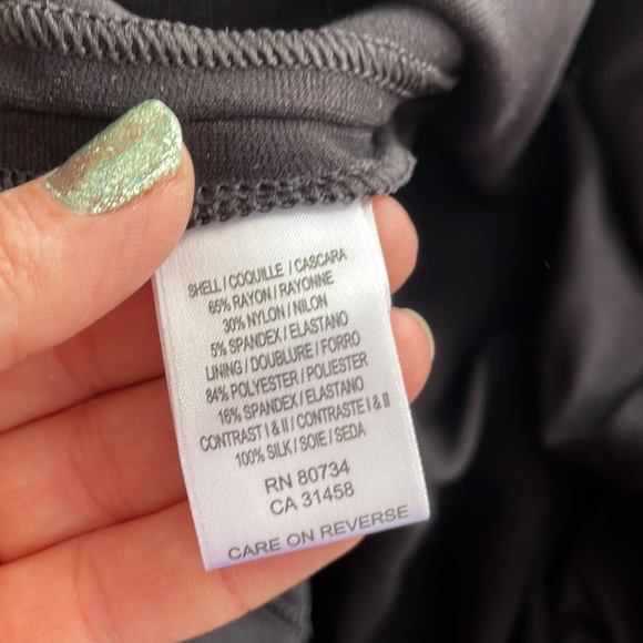 BCBG Max AZRIA portrait collar ponte dress sz6 NWT - Picture 8 of 8